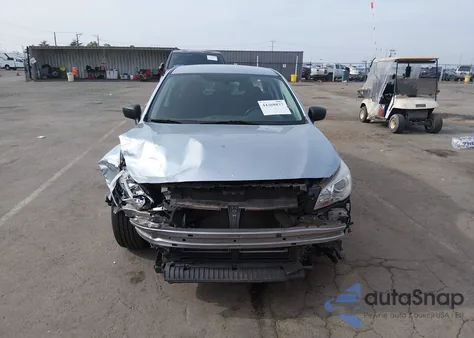 2017 Subaru Legacy 2.5I z USA, uszkodzony, nr VIN 4S3BNAB65H3019414